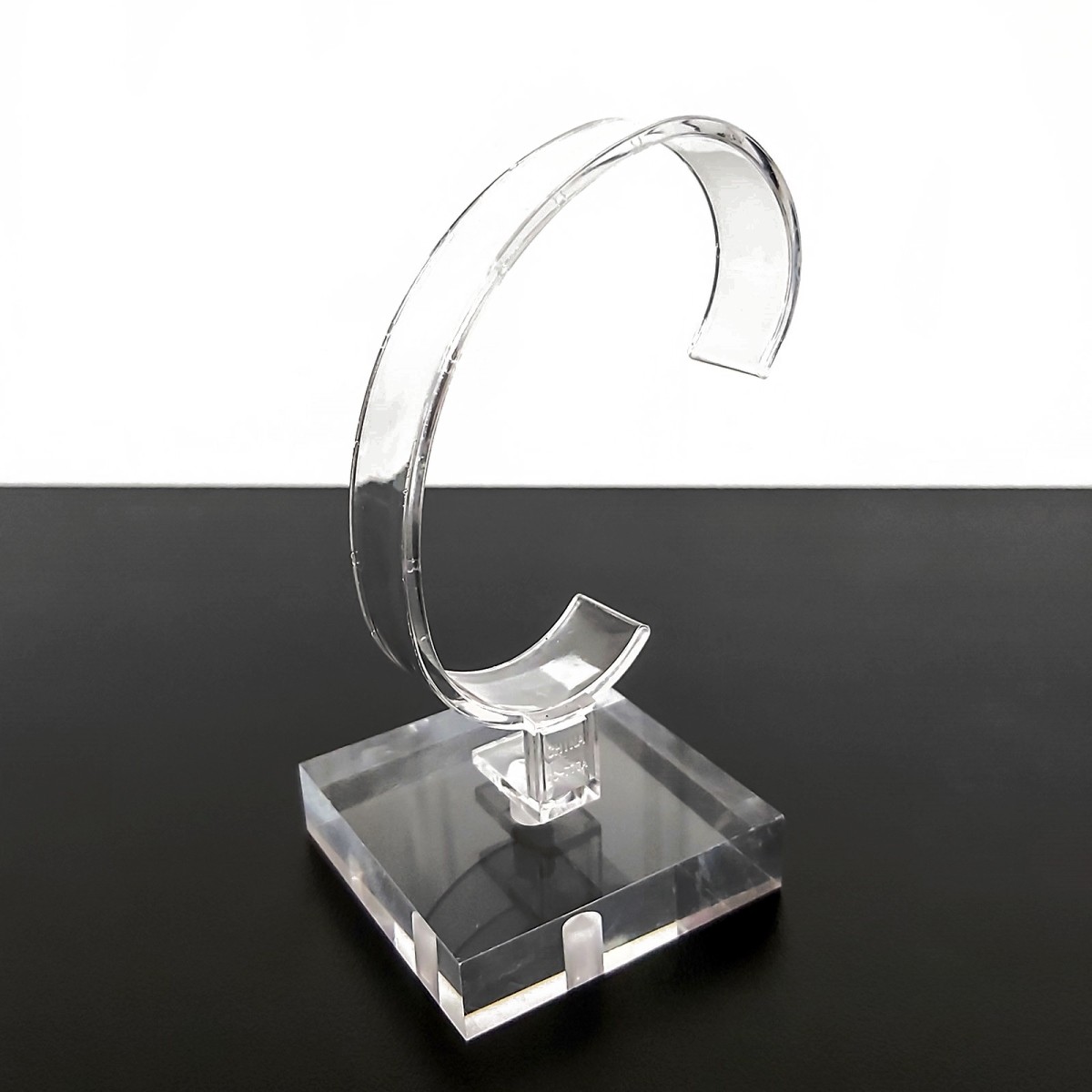Acrylic watch stand hot sale