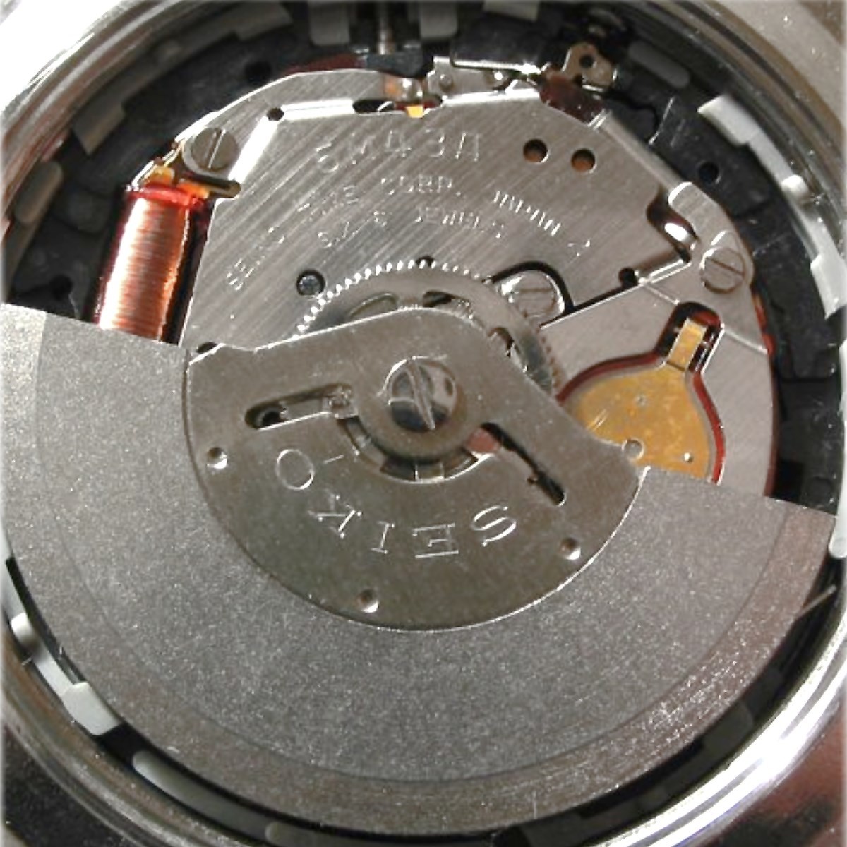 5m43 movement top