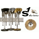 Set of 9 brushes on mandrels